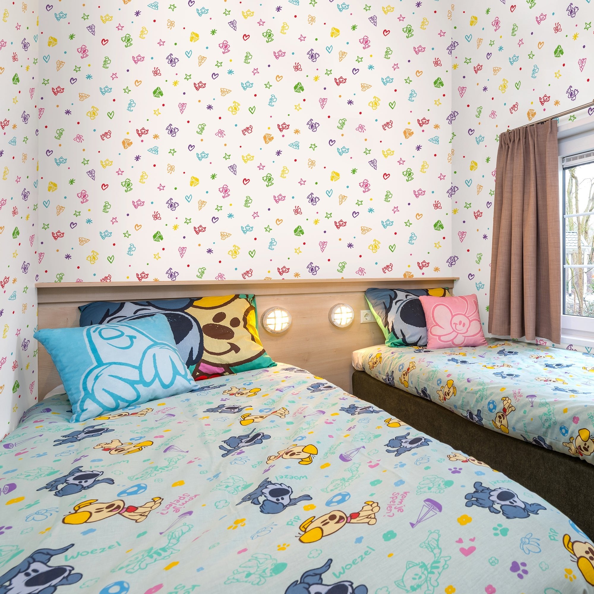 Woezel & Pip - Behang Wonderprent multi - Van Hoorne Shop